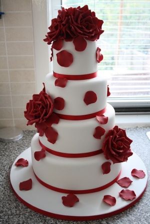 LWD023 - Lyer and Wedding Cake