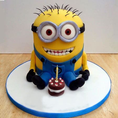 MIN006 - Dainty Minion Cake