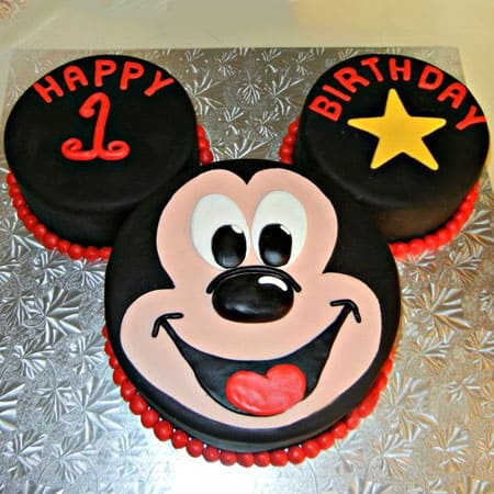 MIC008 -  Mickey Mouse Fondant Cake