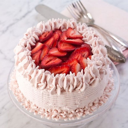 STR006 - Loads of Strawberry Cream Cake