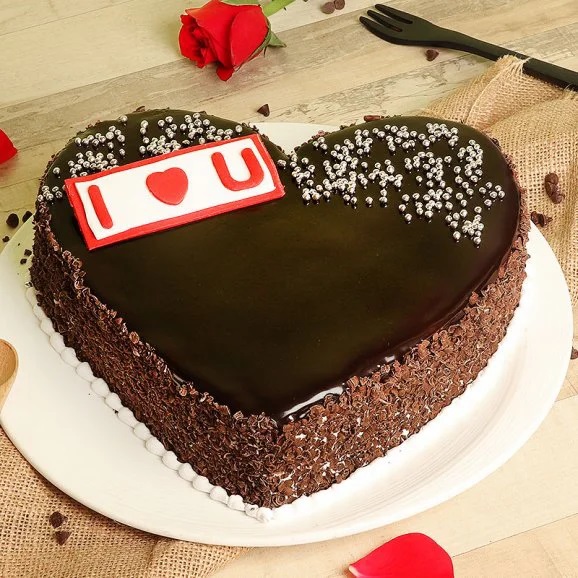 VAL052 - Valentine day Special Cake