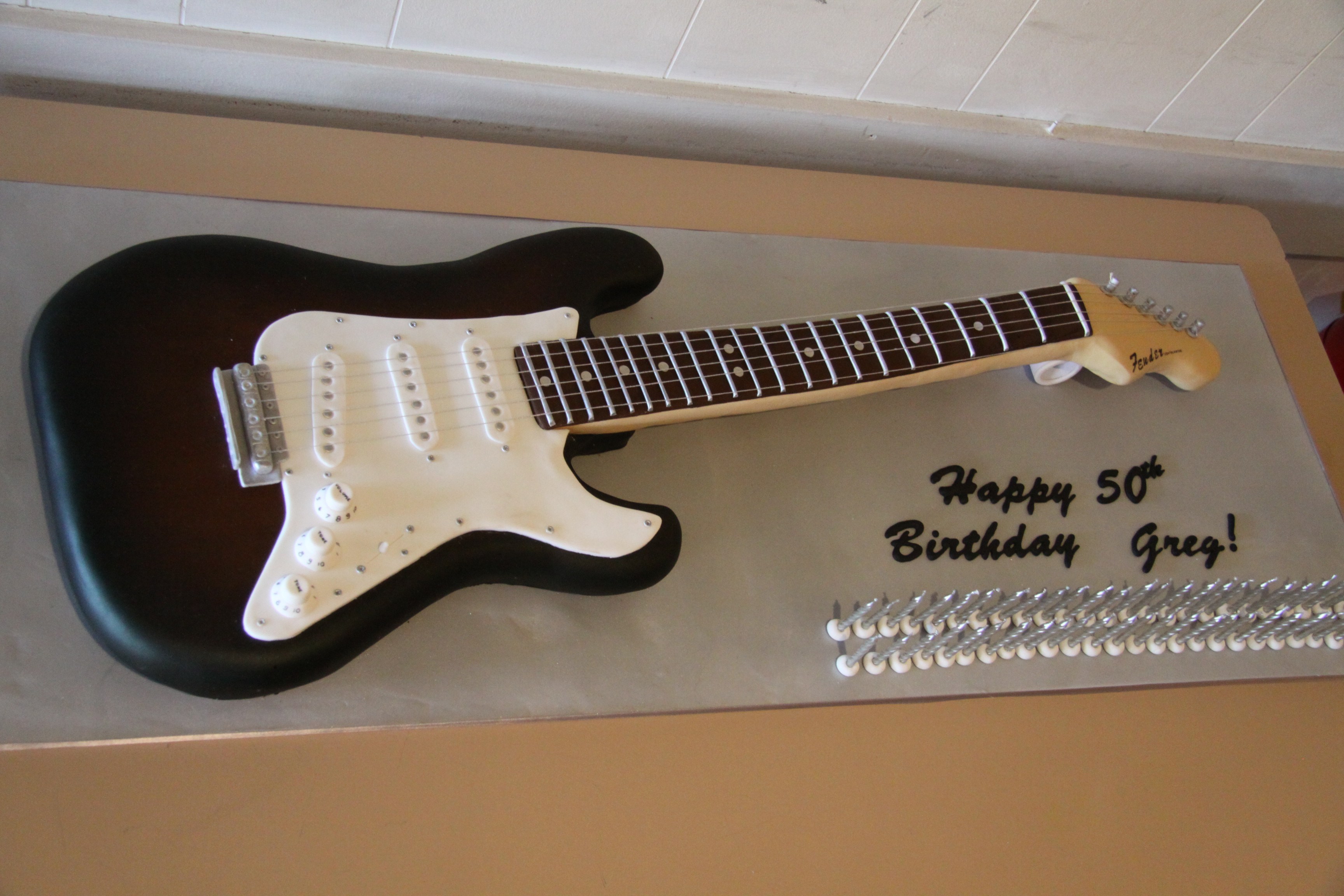 THM025 - Music cake