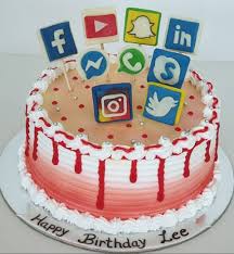 SMC005 - Social Media Cake