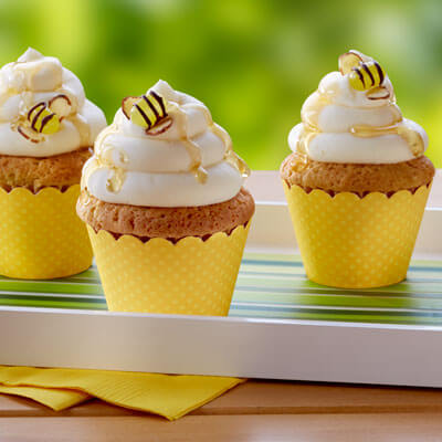 CPC005 - Honeybee cup cake